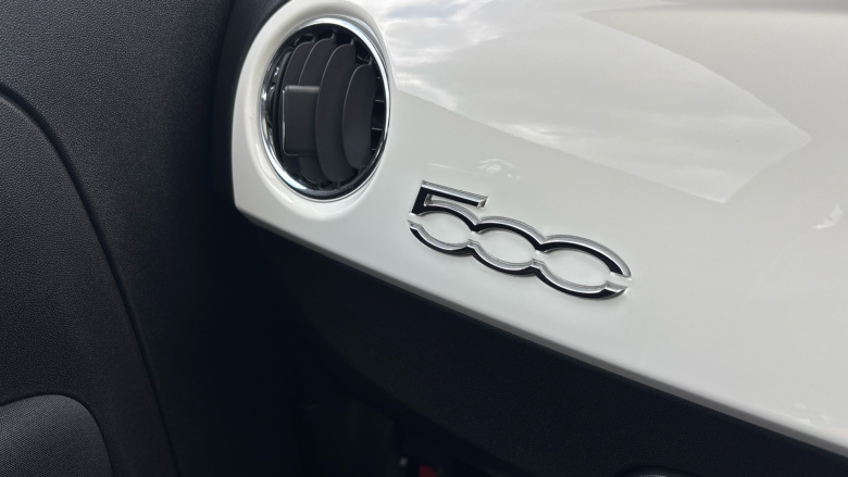 Fiat 500 1.2 Lounge 3dr Petrol Hatchback